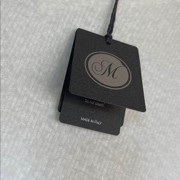 M MADE IN ITALY | Cream Fuzzy Batwing V-Neck Sweater | XL | NWT - Picture 9 of 17